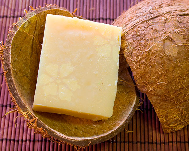 Champú Revitalizante de Coco y Limón de CN Champú natural y artesano de Coco y Limón Revitalizante de Cosmética Natural 100x100